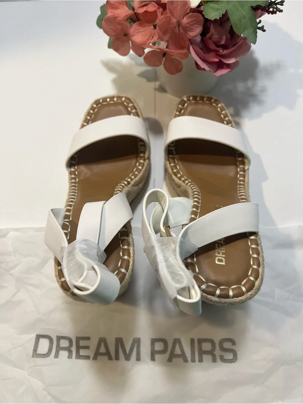 Dream Pairs Platform One Strap Espadrille Wedge Sandals in White - Sz 6